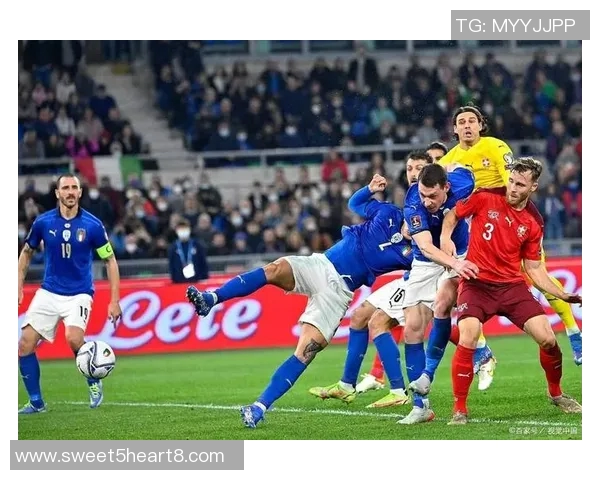 堤格雷斯在洛杉矶的激烈对决揭示足球战术与团队精神的较量